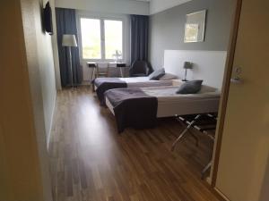 Twin Room with Sea View room in Hotel Kalkstrand