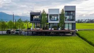 WR Light Travel Warm Rice - Ting-liao-ts'un