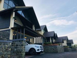 Beyond Pines Vagamon