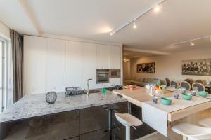 Wellness Hygge Modern Gozitan Apartment - Happy Rentals