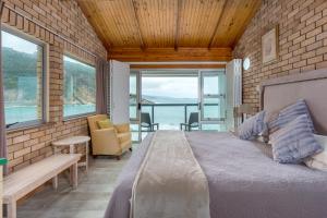 Vic Bay Beach House