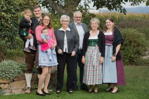 Privatzimmer und Ferienwohnungen Leeb