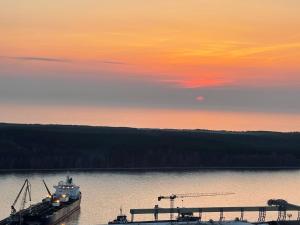 34 floor at the top of the Baltic