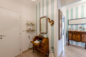 JOIVY Stylish flat with balcony near Rapallo Castle