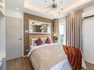 537 AMANI LUXURY SUITE, 3 Minutes to Airport,with Gym & Pool, FAST WI-FI, Free Netflix