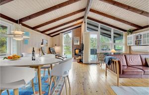 Holiday Home Plutovej Iv