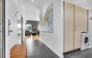 3 Bedroom Gorgeous Home In Ålbæk