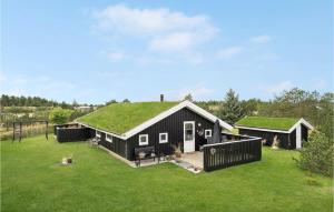 Gorgeous Home In Blåvand With Wifi