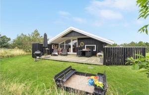 Gorgeous Home In Blåvand With Wifi