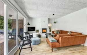 Lovely Home In Blåvand With Wifi