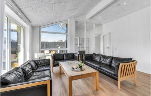 Beautiful Home In Ringkøbing With Sauna