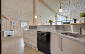 Nice Home In Hovborg With Kitchen