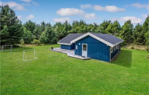 Nice Home In Ringkøbing With Kitchen