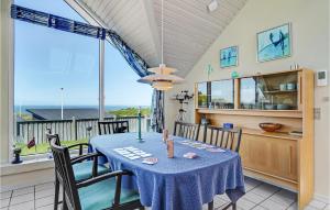 Stunning Home In Struer With Wifi