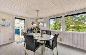Holiday Home Fyrmarken Hvide Sande