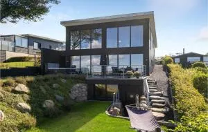 Amazing Home In Løgstrup With Wifi - Løgstrup