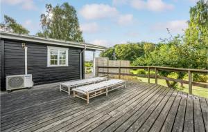 Three-Bedroom Holiday Home In Hejls