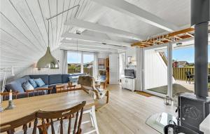 Beautiful Home In Hvide Sande With Wifi