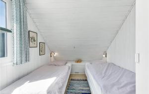 Beautiful home in Hvide Sande with WiFi and 2 Bedrooms