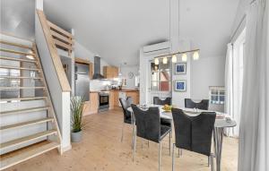 Amazing Home In Hvide Sande With Wifi