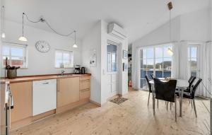 Amazing Home In Hvide Sande With Wifi