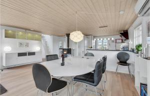 Holiday Home Hejsager Strandby M-514