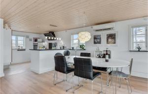 Holiday Home Hejsager Strandby M-514