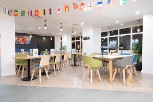 Hotels Holiday Inn Calais-Centre, an IHG Hotel : photos des chambres