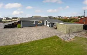 3 Bedroom Lovely Home In Ulfborg - Bøvlingbjerg