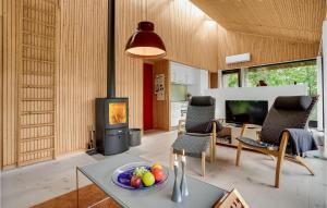 Three-Bedroom Holiday Home In Ebeltoft