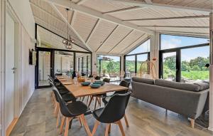 Cozy Home In Ejstrupholm