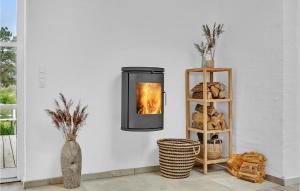 Beautiful Home In Ebeltoft With Sauna