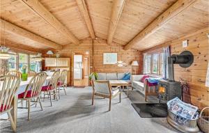Four-Bedroom Holiday Home In Otterup