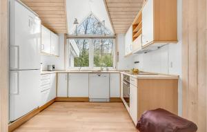 Amazing Home In Mårslet With Wifi