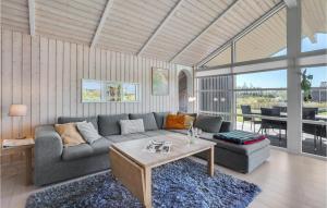 Gorgeous Home In Ejstrupholm With Sauna