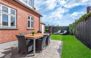 Nice Home In Tranekær With Wifi