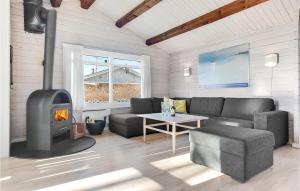 Gorgeous Home In Bjert With Wifi