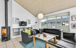 Gorgeous Home In Nørre Nebel With Wifi