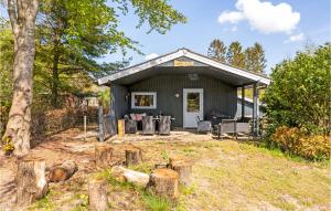 Three-Bedroom Holiday Home In Ronde