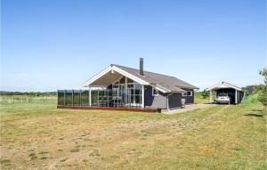 Three-Bedroom Holiday Home In Jerup
