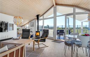 Three-Bedroom Holiday Home In Jerup