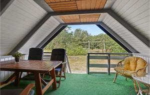 Beautiful Home In Læsø With Kitchen