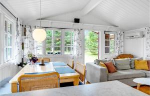 Two-Bedroom Holiday Home In Saby