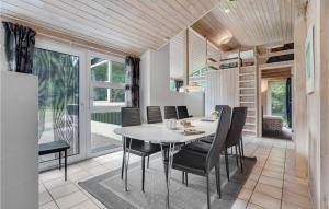 Cozy Home In Jerup With Kitchen