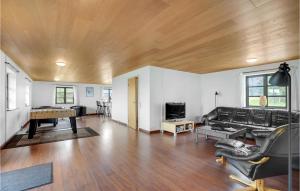 Gorgeous Home In Hanstholm With Kitchen