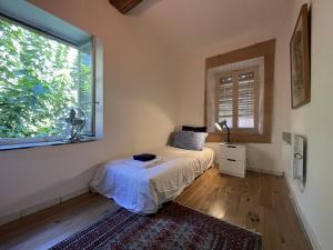Maisons de vacances Oasis De La Cit, A Beautiful Property, Sleeps 8, : photos des chambres