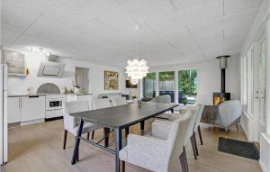 Four-Bedroom Holiday Home In Spottrup