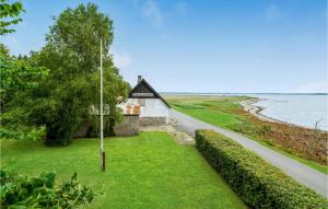 Cozy Home In Øster Assels With Wifi - 3hvězdičkové hotely ve městě Øster Assels