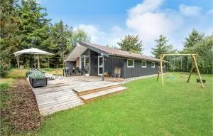 Nice Home In Ringkøbing With Wifi - Klegod