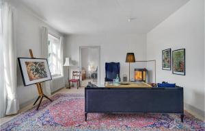 6 Bedroom Gorgeous Home In Kværndrup